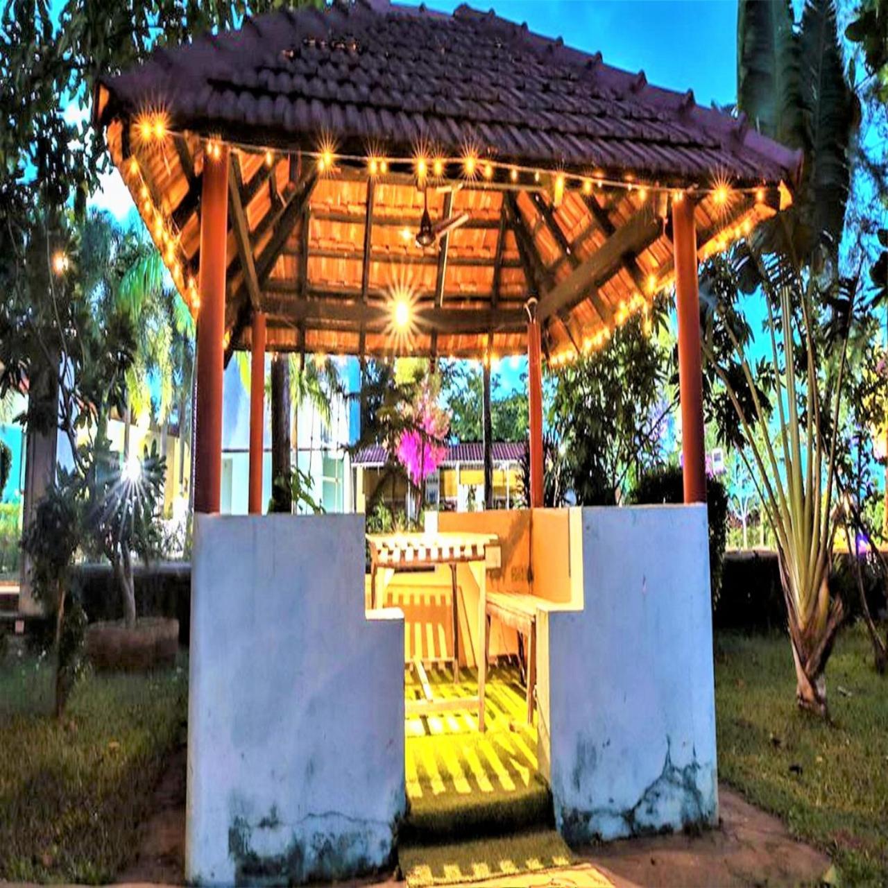 Happy Moments Bhubaneswar Hotel Exterior photo